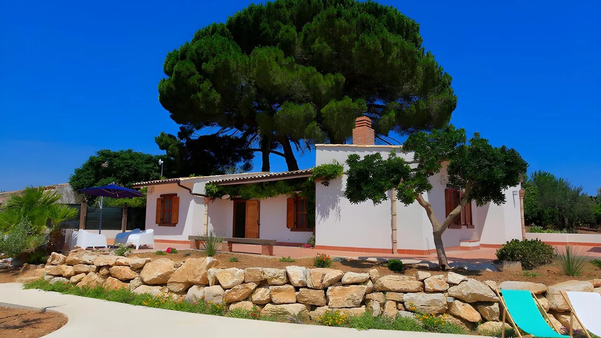 Villa 2 Pini Alcamo