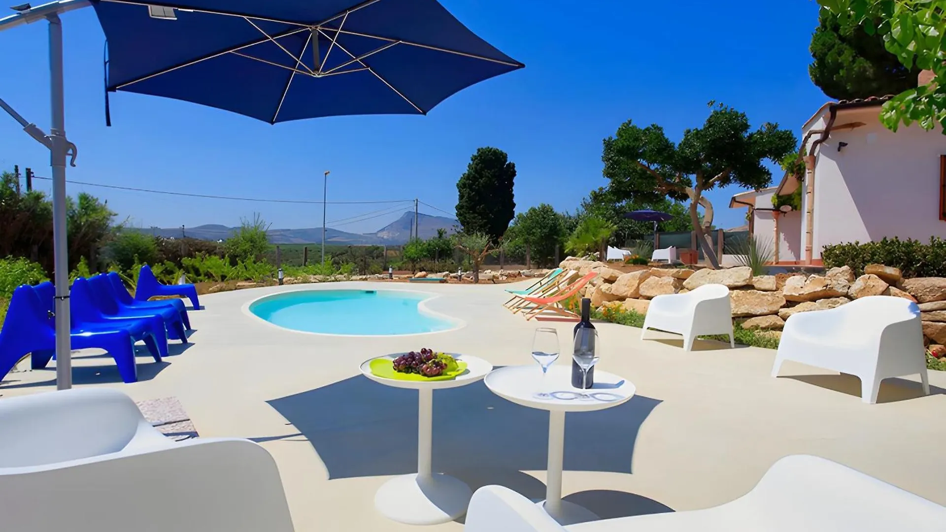 Villa 2 Pini Alcamo Italy