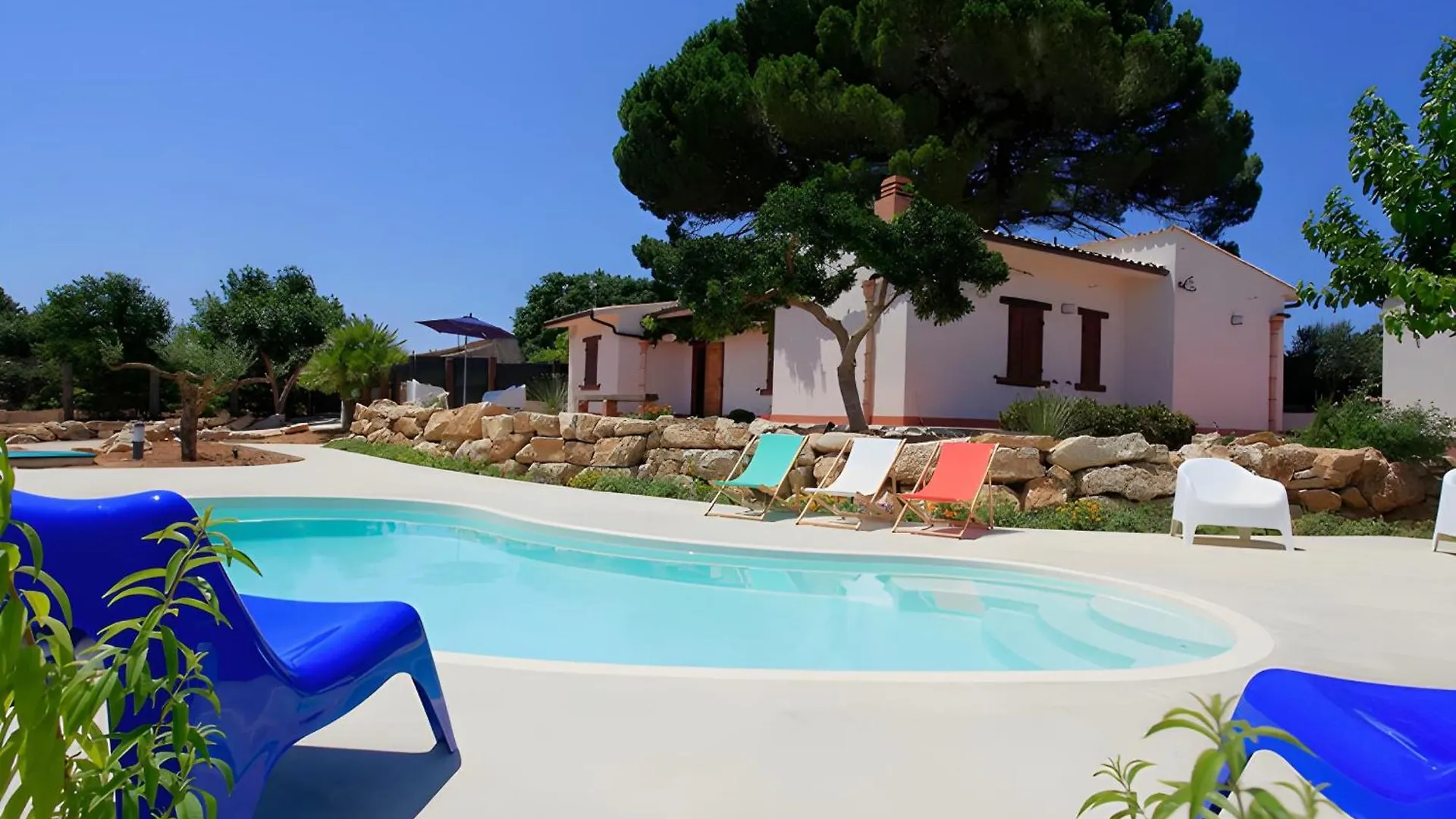 Villa 2 Pini location